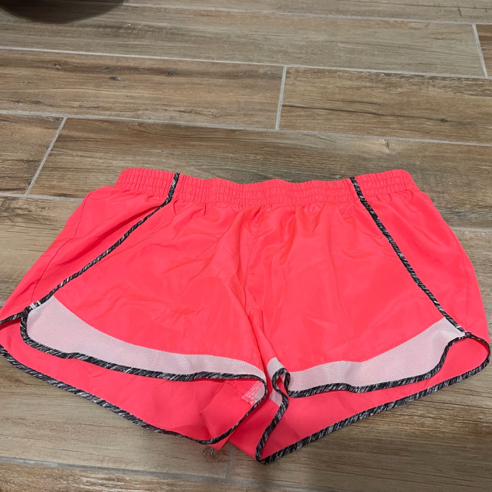 Running shorts